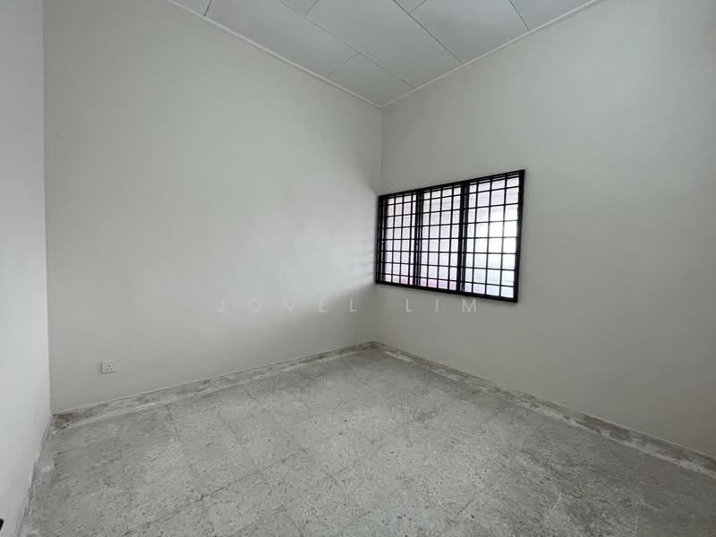1.5-storey Terraced House for Sale in Taman Pelangi (Johor Bahru) - Jovel Lim - Interior - PropertyGuru.com.my