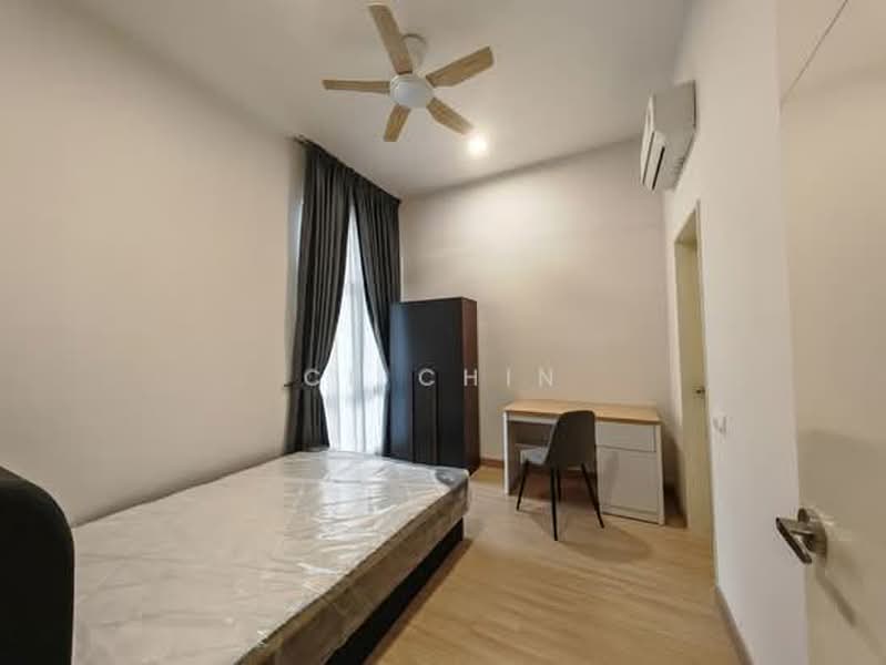 Kediaman Servis untuk Disewa di Regalia Residence - CL Chin - Bedroom - PropertyGuru.com.my