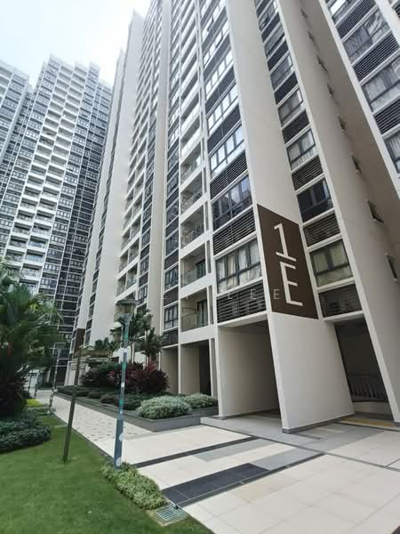 Kondominium untuk Dijual di Amberside @ Country Garden Danga Bay - Zoey Lee - PropertyGuru.com.my