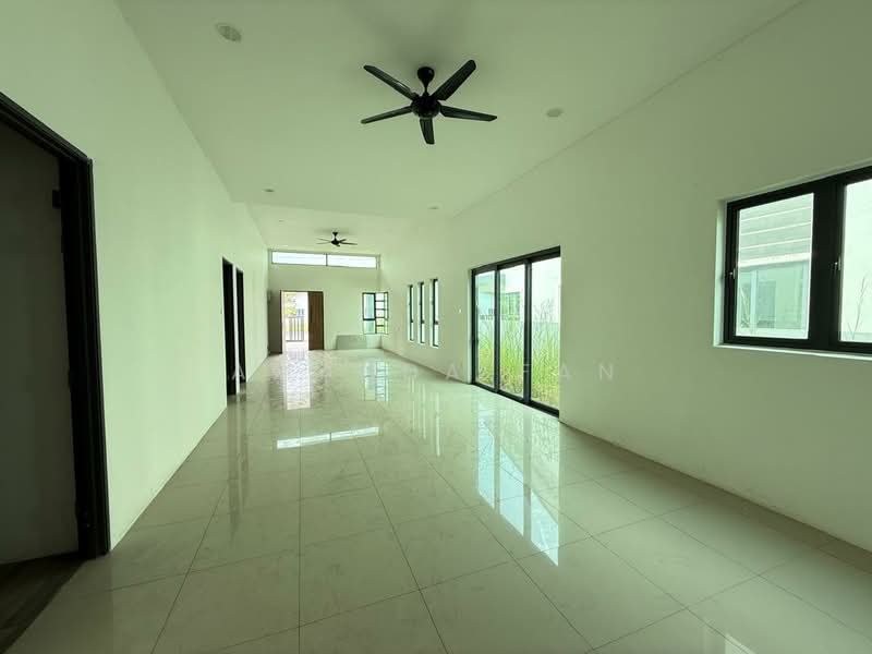Semi-Detached House for Sale in Taman Lapangan Harmoni (Ipoh) - Amanda Fan - Living Room - PropertyGuru.com.my