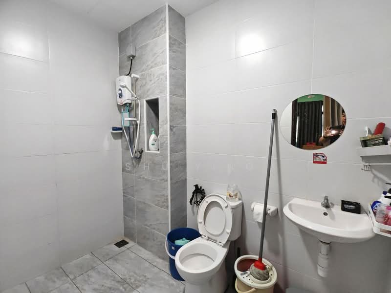 Kondominium untuk Disewa di KSL Residence 2 @ Kangkar Tebrau - Shu Ying - Bathroom - PropertyGuru.com.my