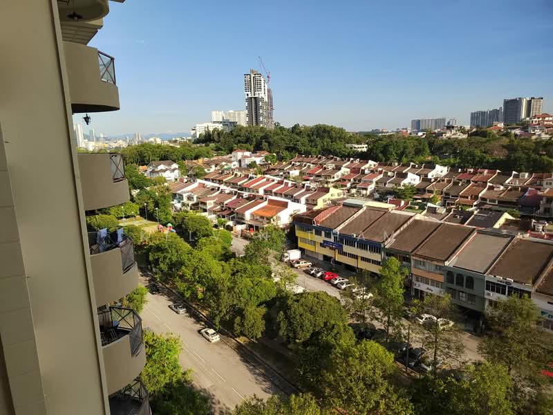 Kondominium untuk Dijual di Desa Villa Condominium - Kelvin Tham - Exterior - PropertyGuru.com.my