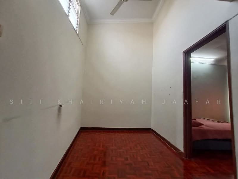 2-storey Terraced House for Sale in Subang Bestari (Shah Alam) - SITI KHAIRIYAH JAAFAR - PropertyGuru.com.my