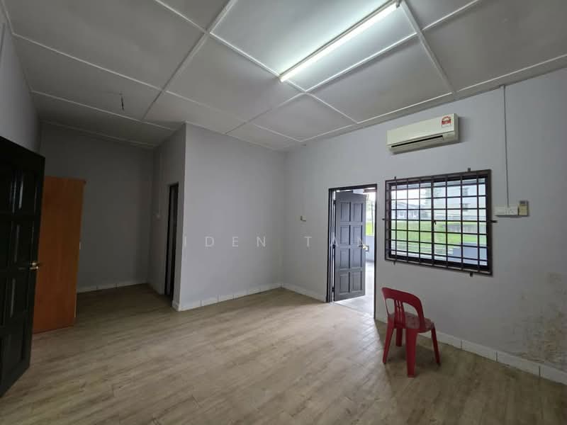 2-storey Terraced House for Sale in Bandar Selesa Jaya (Skudai) - Iden Tan - Interior - PropertyGuru.com.my