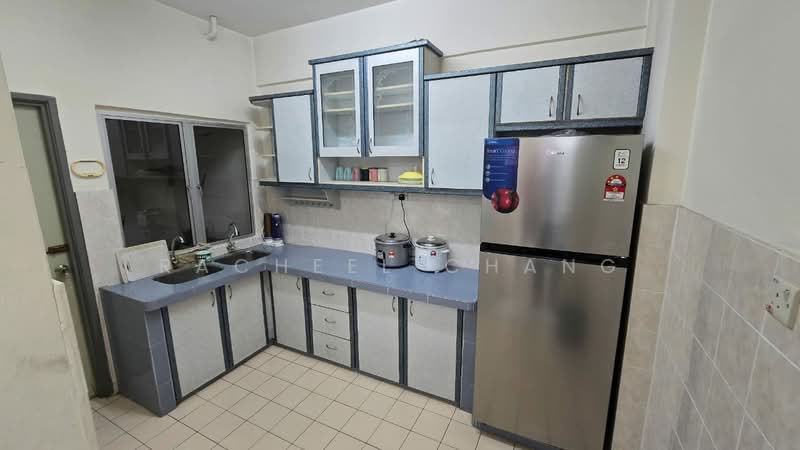 Pangsapuri untuk Dijual di Suria Kipark Damansara - Racheel Chang - Kitchen - PropertyGuru.com.my