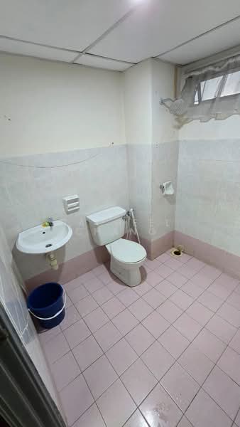 Pangsapuri untuk Dijual di Suria Kipark Damansara - Racheel Chang - Bathroom - PropertyGuru.com.my