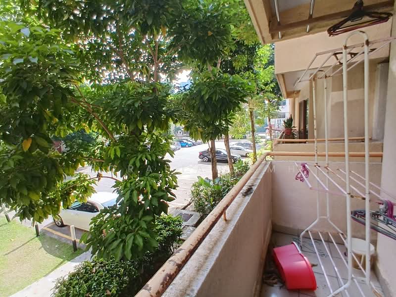 Kondominium untuk Dijual di Palm Spring @ Damansara - Norafian SMH - Balcony - PropertyGuru.com.my
