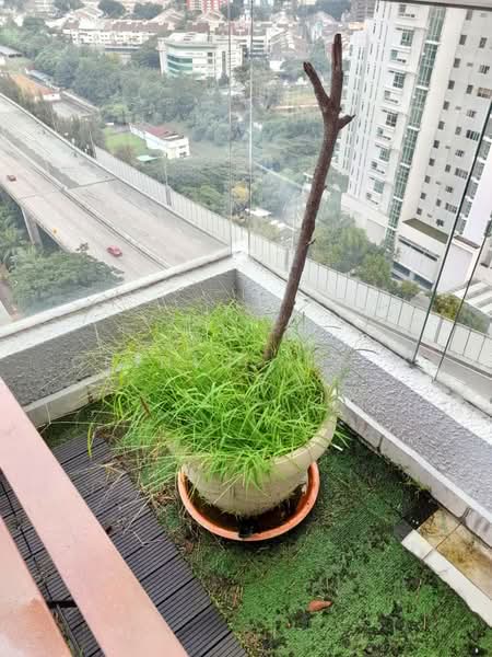 Service Residence for Rent at Gateway Kiaramas Residences - Quintus Hiew - Balcony - PropertyGuru.com.my