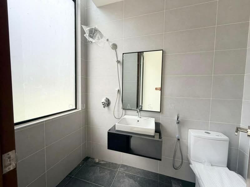 2-storey Terraced House for Sale in Medini (Iskandar Puteri (Nusajaya)) - Queena Sim - Bathroom - PropertyGuru.com.my