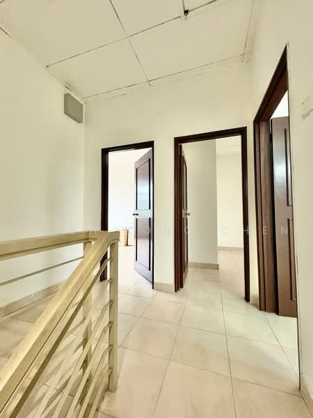 Rumah Teres 2-Tingkat untuk Dijual di Bandar Indahpura (Kulai) - Shieh Long Chen - Corridor - PropertyGuru.com.my
