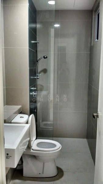 Kediaman Servis untuk Dijual di Desa Green - Megan Chong - Bathroom - PropertyGuru.com.my
