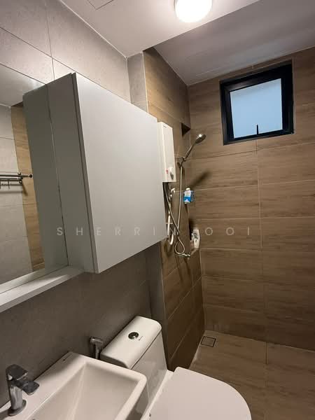 Service Residence for Sale at Vivo Executive Apartment - Sherrin Ooi - Bathroom - PropertyGuru.com.my
