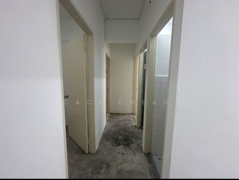 Flat for Sale at Jasa - Cace Cheah - Corridor - PropertyGuru.com.my
