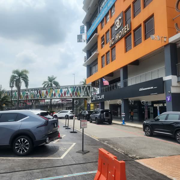 Shop / Office untuk Dijual di Puchong (Puchong) - Winson Yong - Exterior - PropertyGuru.com.my