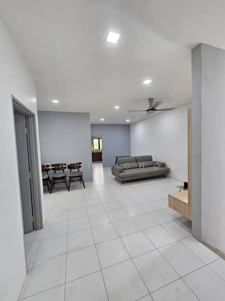 Rumah Bandar untuk Dijual di Taman Putra Perdana (Puchong) - Chris Choo - Living Room - PropertyGuru.com.my