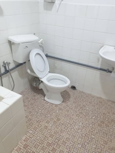 Rumah Teres 2-Tingkat untuk Disewa di Bangsar (Kuala Lumpur) - Zack Ng - Bathroom - PropertyGuru.com.my