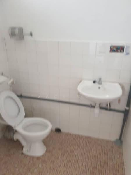 Rumah Teres 2-Tingkat untuk Disewa di Bangsar (Kuala Lumpur) - Zack Ng - Bathroom - PropertyGuru.com.my