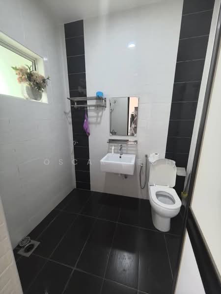 Rumah Teres 2-Tingkat untuk Disewa di Bandar Seri Botani (Ipoh) - Oscar Teoh - Bathroom - PropertyGuru.com.my