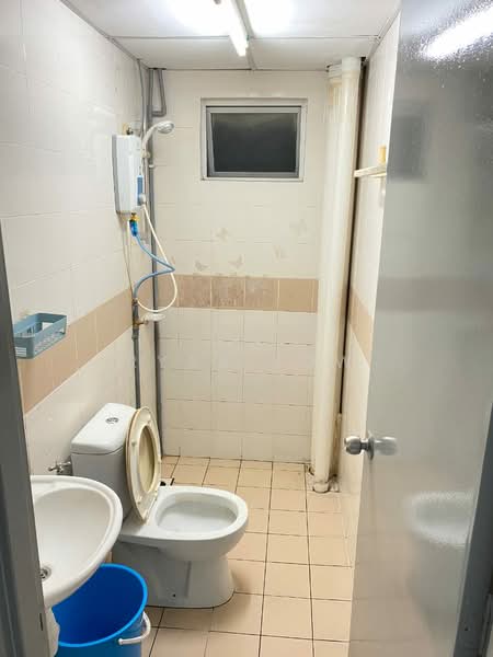Kondominium untuk Disewa di Puncak Banyan - Ryan Low - Bathroom - PropertyGuru.com.my