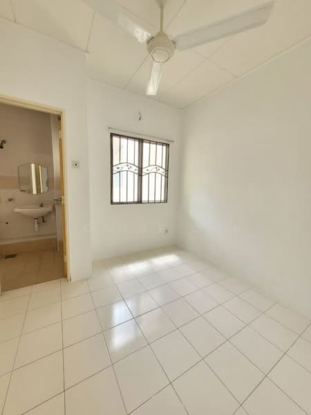 2-storey Terraced House for Sale in Setia Impian (Setia Alam) - Louise Ooi - PropertyGuru.com.my