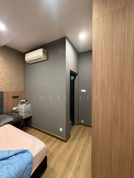 Service Residence for Sale at D'Summit Residences - Jovel Lim - Bedroom - PropertyGuru.com.my