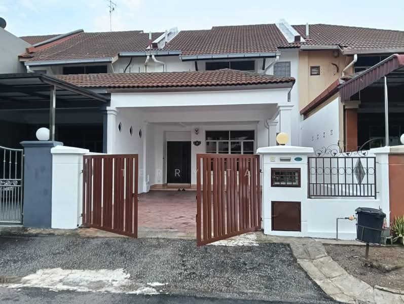 Rumah Teres 2-Tingkat untuk Dijual di Taman Mutiara Rini (Skudai) - Terry Tan - Exterior - PropertyGuru.com.my
