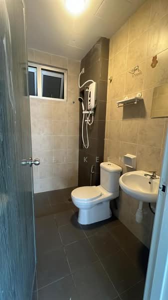 Apartment for Rent at Kalista 2 - Wei Keen - Bathroom - PropertyGuru.com.my