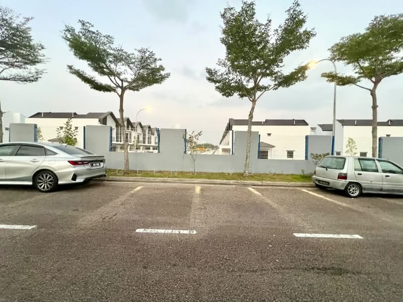 2-storey Terraced House for Sale in Bandar Dato Onn (Tebrau) - Glenn Woo - Exterior - PropertyGuru.com.my