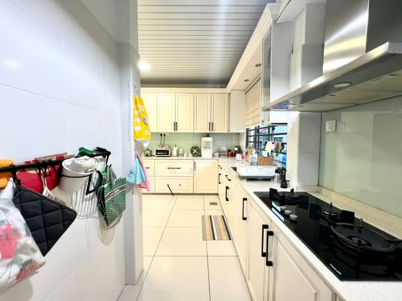 2-storey Terraced House for Sale in Bandar Dato Onn (Tebrau) - Glenn Woo - Kitchen - PropertyGuru.com.my