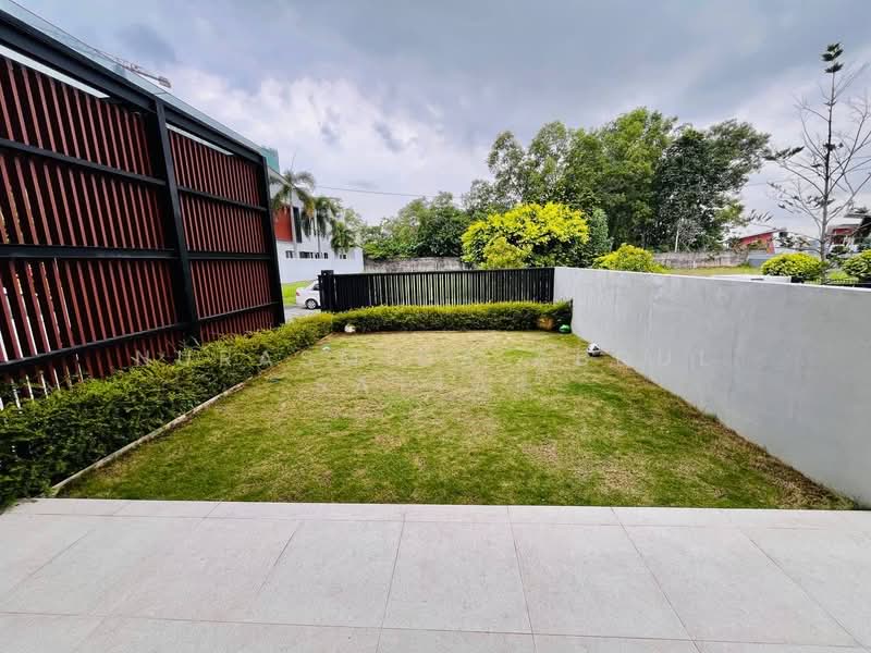 Bungalow House for Sale in Bandar Sungai Long (Selangor) - Nurasmida Abdul Sattar - PropertyGuru.com.my