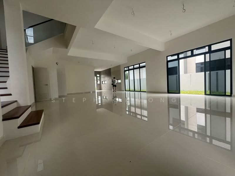 Semi-Detached House for Sale in Taman Sutera Utama (Skudai) - Steph Choong - Living Room - PropertyGuru.com.my