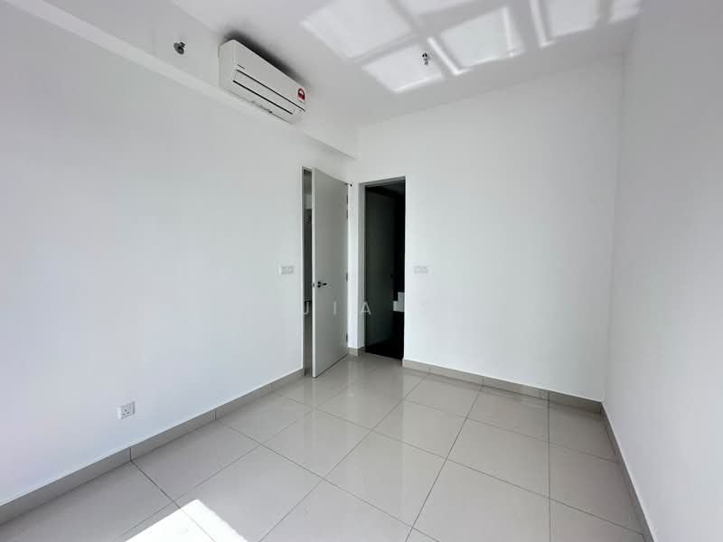 Service Residence for Sale at Trion 2 @ KL - Wan Jia Shun - Interior - PropertyGuru.com.my