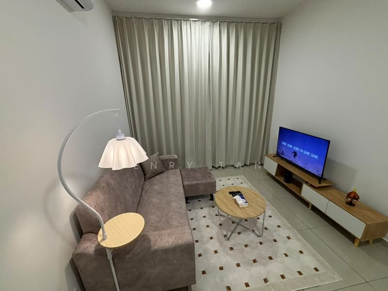 Kediaman Servis untuk Disewa di Parkland Residence - Henry Tan - Living Room - PropertyGuru.com.my