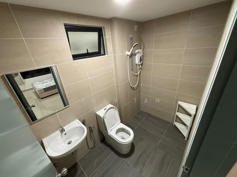 Kediaman Servis untuk Disewa di Parkland Residence - Henry Tan - Bathroom - PropertyGuru.com.my