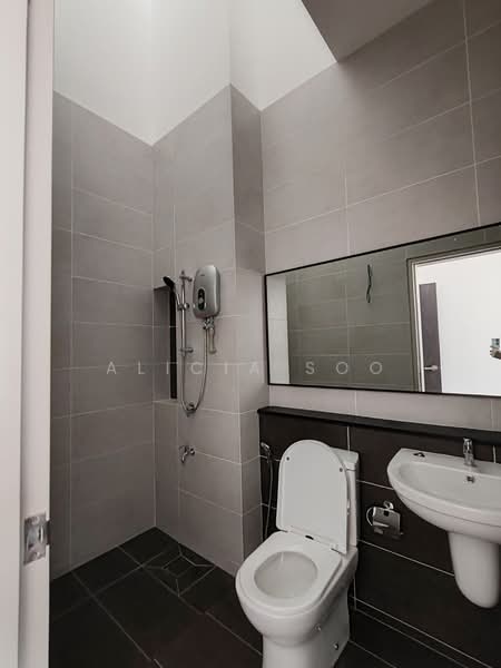 Rumah Teres 2-Tingkat untuk Dijual di Elmina (Shah Alam) - Alicia Soo - Bathroom - PropertyGuru.com.my