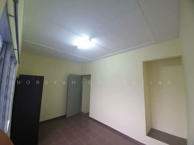 Terraced House for Rent in Taman Melaka Jaya (Batu Berendam) - Norsyahidah Razlan - Interior - PropertyGuru.com.my