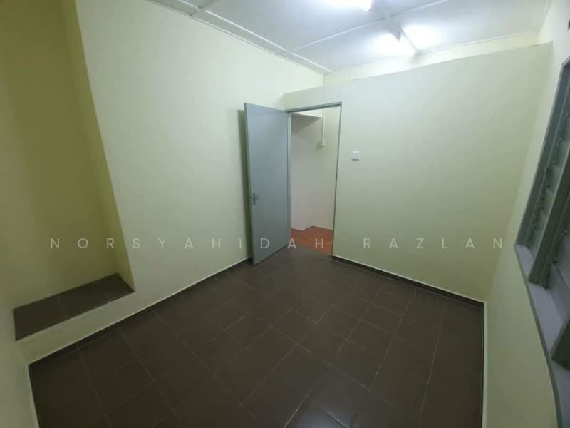 Terraced House for Rent in Taman Melaka Jaya (Batu Berendam) - Norsyahidah Razlan - Interior - PropertyGuru.com.my