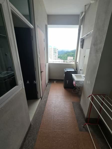 Kondominium untuk Disewa di Fettes Residence - Danick Teoh - Balcony - PropertyGuru.com.my