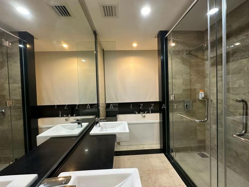 Kondominium untuk Dijual di 6 CapSquare - Izzaza Izzati - Bathroom - PropertyGuru.com.my