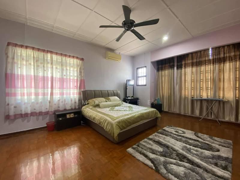 2-storey Terraced House for Sale in Taman Kulai Utama (Kulai) - Max Yee - Bedroom - PropertyGuru.com.my