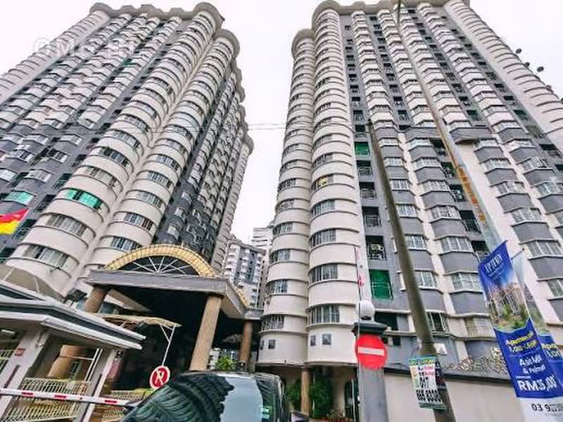 Kondominium untuk Dijual di Regency Condominium - Jojo Ng - Exterior - PropertyGuru.com.my