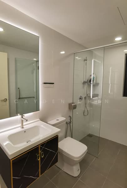 Kediaman Servis untuk Disewa di Parc 3 - Cayden Chin - Bathroom - PropertyGuru.com.my