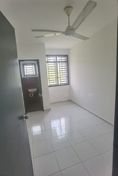 Rumah Teres 2-Tingkat untuk Dijual di Nusantara Prima (Gelang Patah) - Tom Chiew - Bathroom - PropertyGuru.com.my