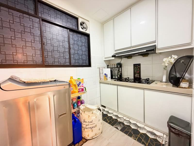 Pangsapuri untuk Dijual di Seruling Apartment - Firdaus Husin - Kitchen - PropertyGuru.com.my