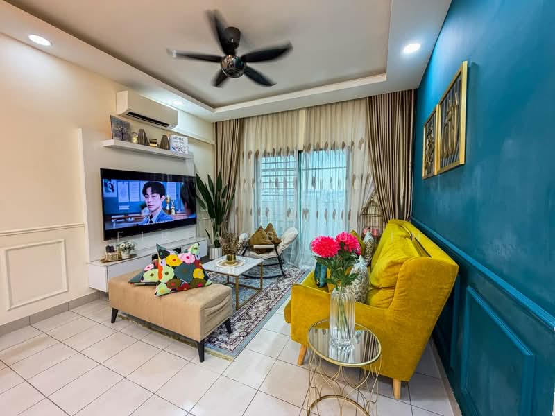 Pangsapuri untuk Dijual di Seruling Apartment - Firdaus Husin - Living Room - PropertyGuru.com.my