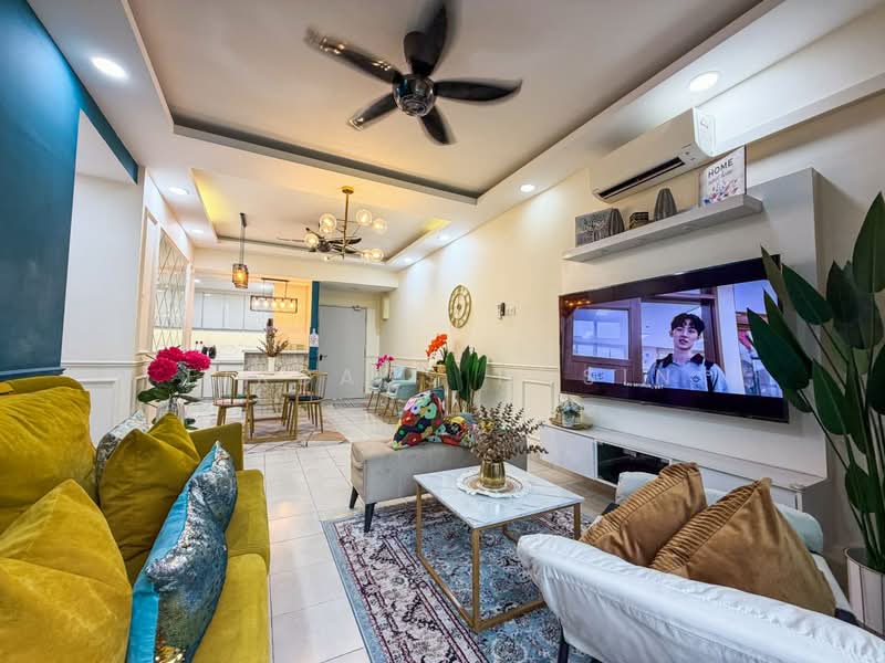 Pangsapuri untuk Dijual di Seruling Apartment - Firdaus Husin - Living Room - PropertyGuru.com.my