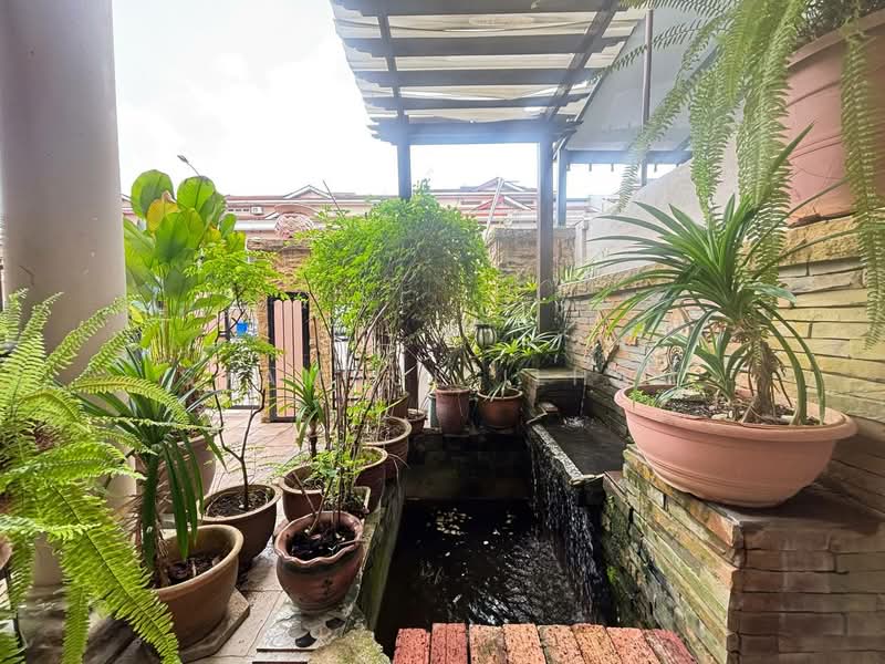 Rumah Teres 2.5-Tingkat untuk Dijual di Shah Alam (Selangor) - Syamsul Ilham - Garden - PropertyGuru.com.my