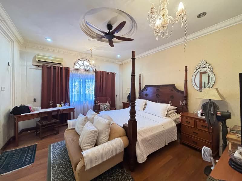 Rumah Teres 2.5-Tingkat untuk Dijual di Shah Alam (Selangor) - Syamsul Ilham - Bedroom - PropertyGuru.com.my