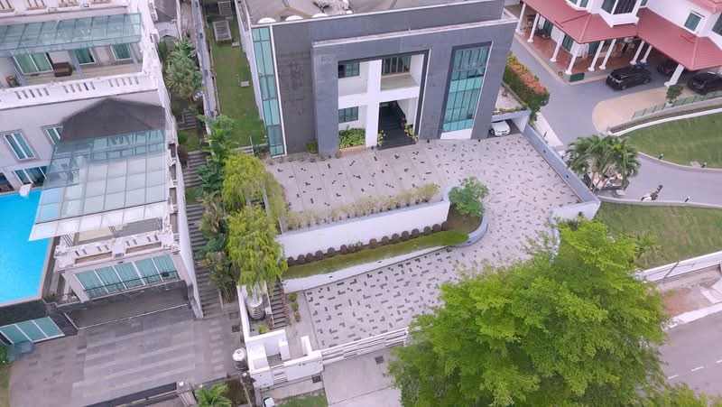 Bungalow House for Sale in Country Heights (Kajang) - Kew . - Exterior - PropertyGuru.com.my