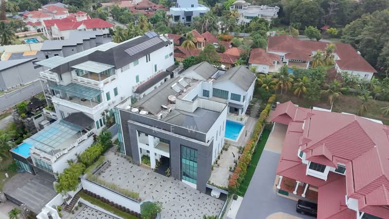 Bungalow House for Sale in Country Heights (Kajang) - Kew . - Exterior - PropertyGuru.com.my